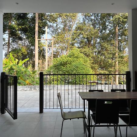 Island House Rentals 48 サメット島 エクステリア 写真